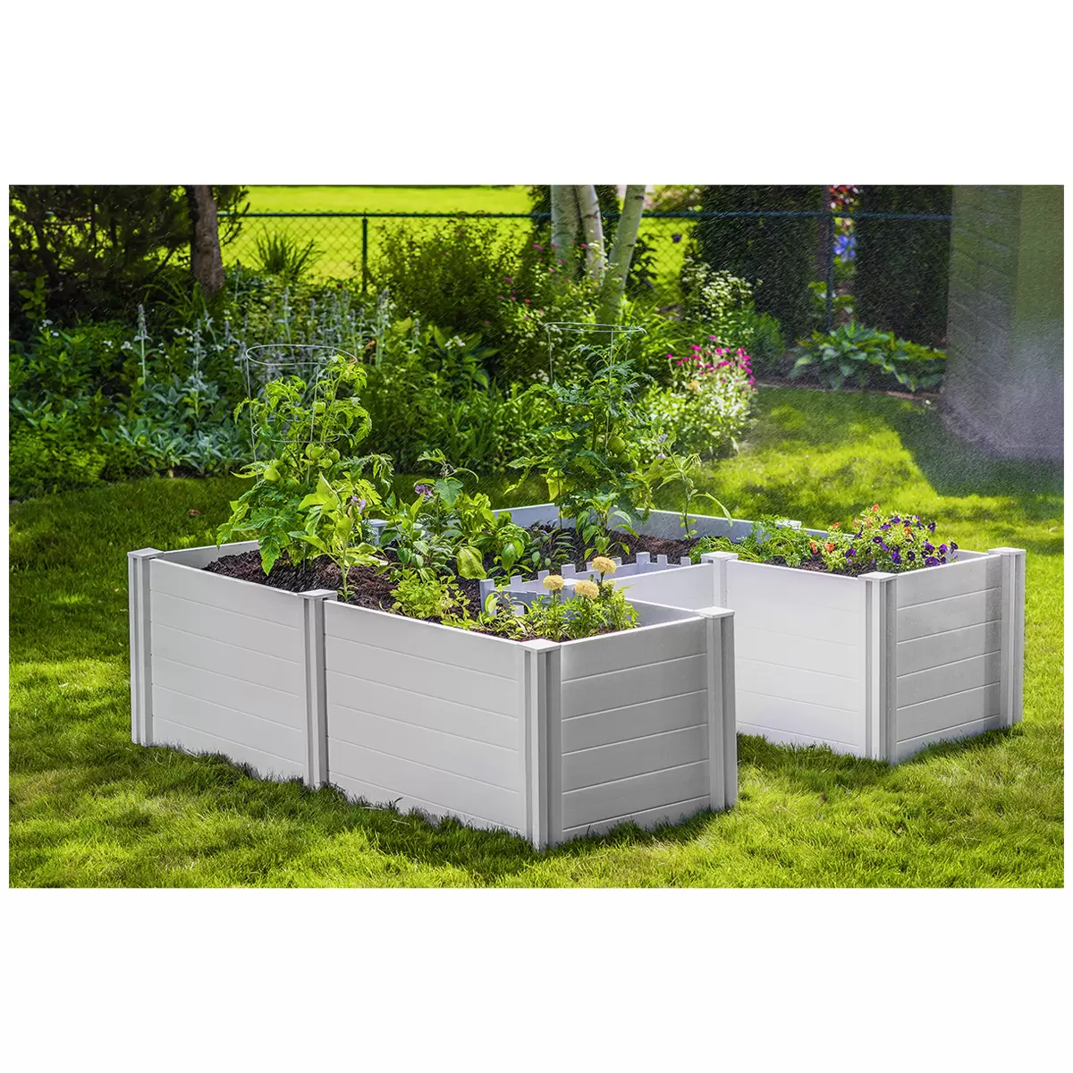 Vita Keyhole Garden Bed 182.88 x 182.88cm