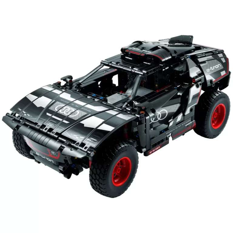 LEGO Technic Audi RS Q e-tron 42160