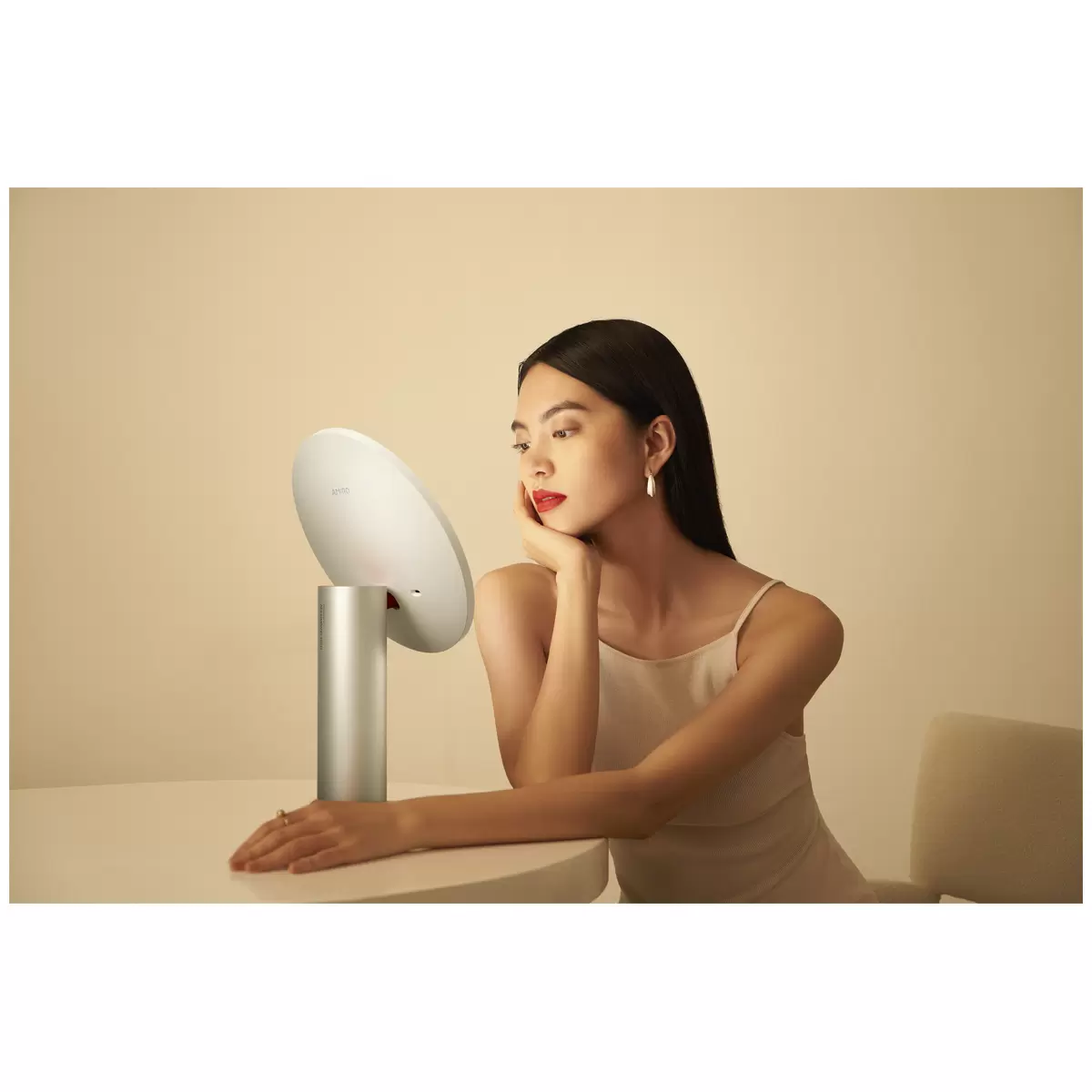 Amiro 8 Inch HD Sensor OnOff LED Cordless O-Series II Mirror