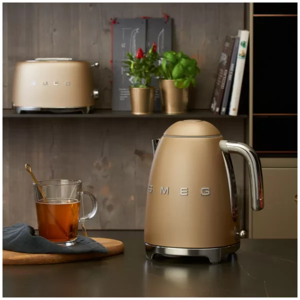 Smeg 50's Style Kettle 1.7L- Matte Champagne KLF03CHMAU