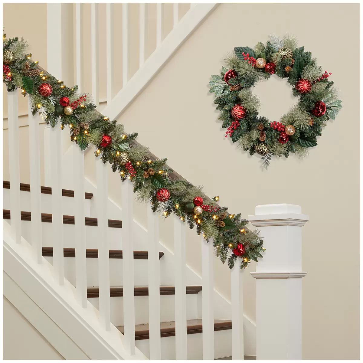 Pre-Lit Decorated Garland RedGold 2.74M