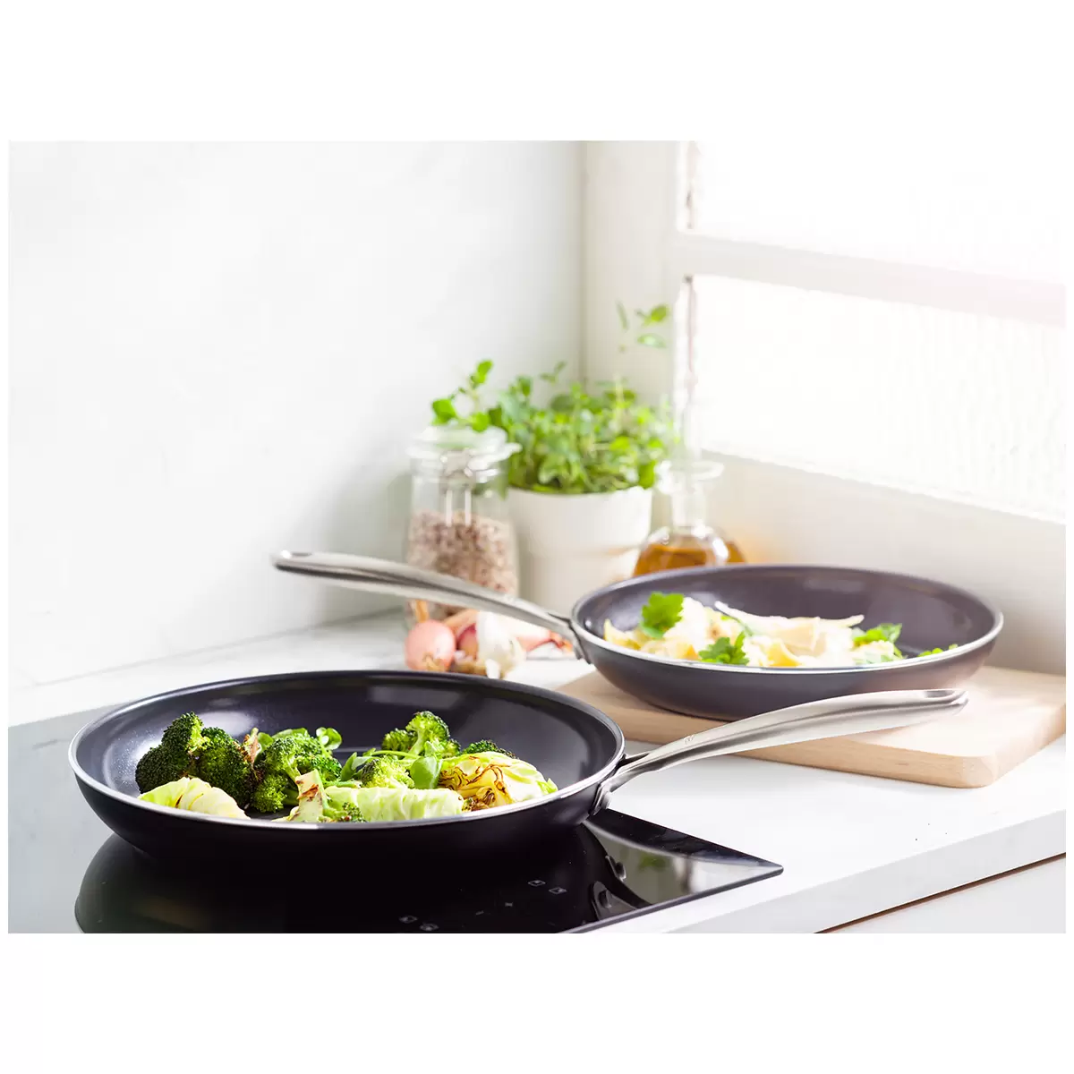 OXO Ceramic Frypans 2 Piece Set